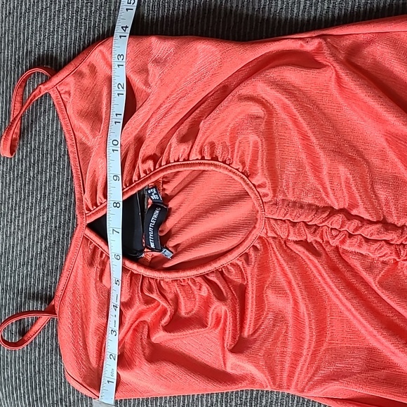 Prettylittlething Bodycon Cut Out Dress NWT - Picture 9 of 10